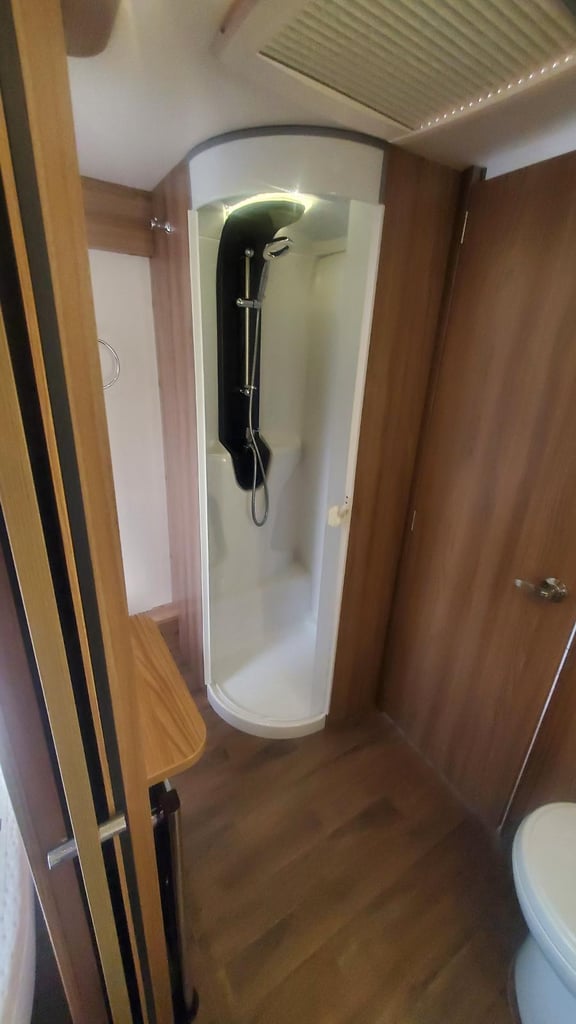 Fiat SWIFT KON-TIKI 650 motorhome 4 berth 4 seatsbelts Island bed 2020