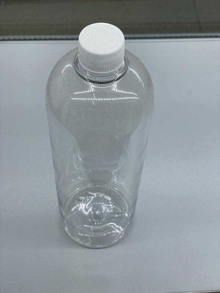 Empty plastic bottles 1000ml size 20p each