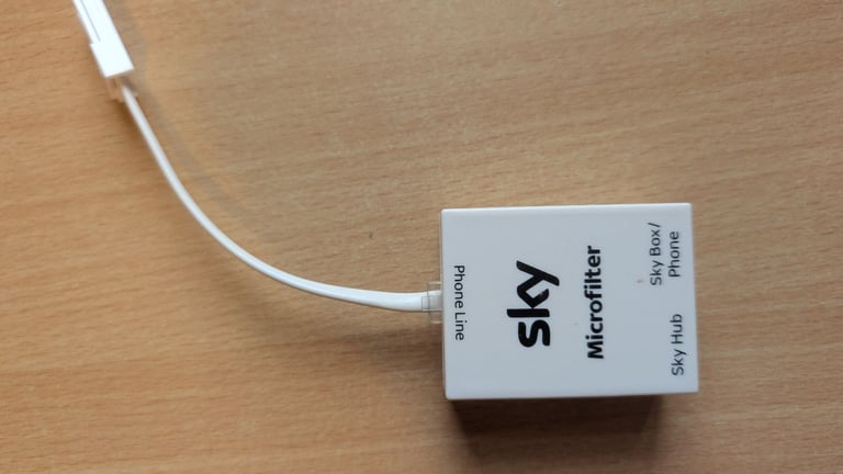 NEW BTHUB4 BT Home Smart Hub WiFi Box 4.0 TYPE B bundled with BT power supply