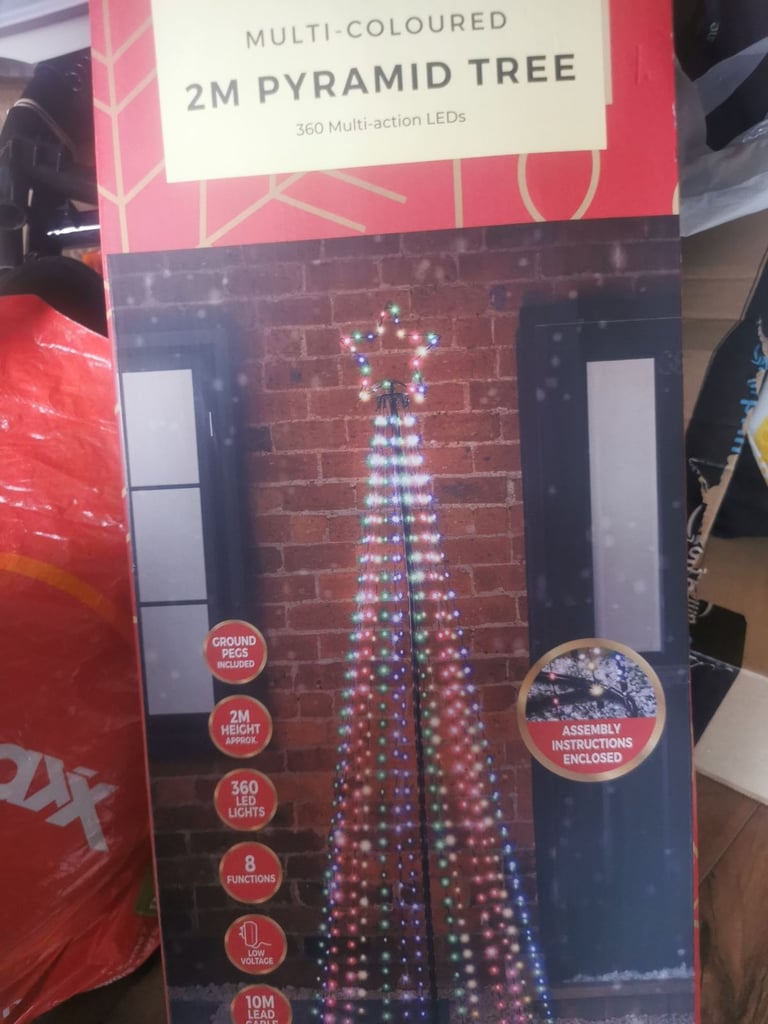 Brand new Christmas Tree 