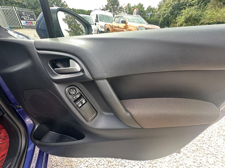 2015 Citroen C3 1.2 PureTech VTR+ Euro 6 5dr HATCHBACK Petrol Manual