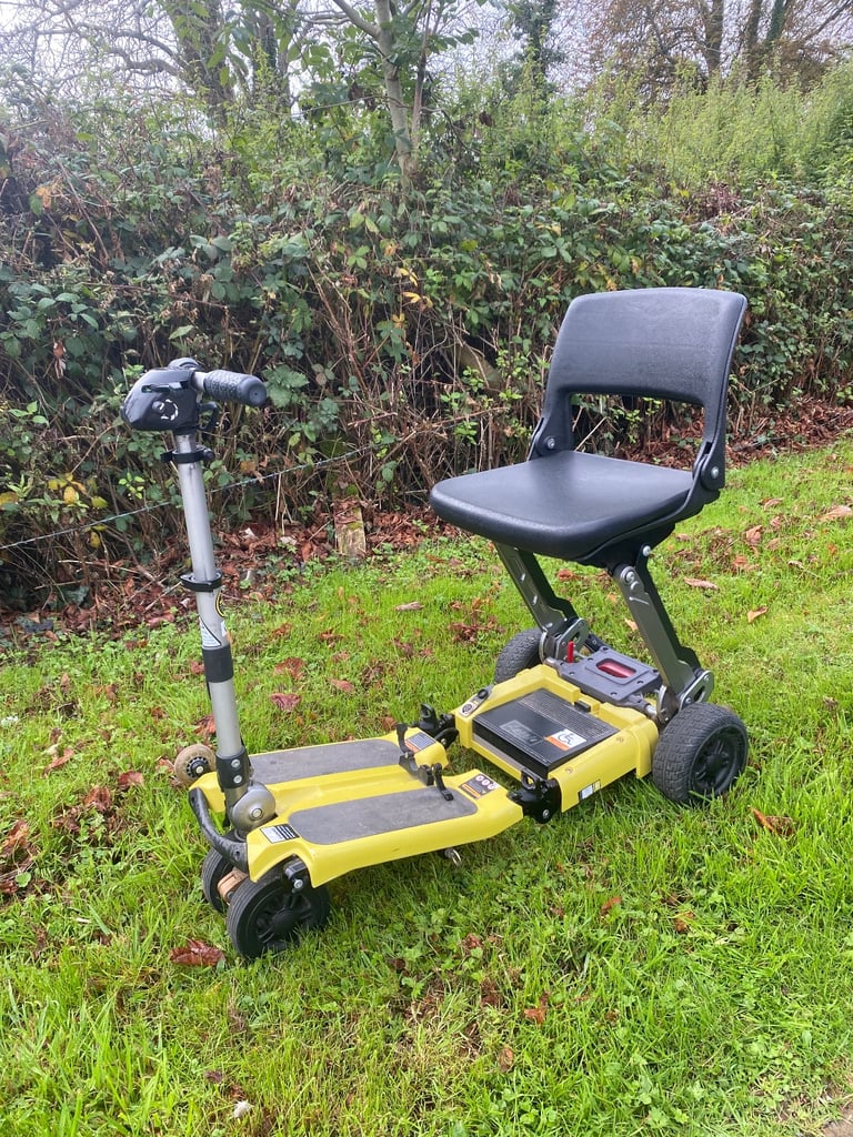 Luggie Elite Folding Mobility Scooter 