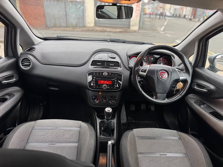 Fiat, PUNTO EVO, Hatchback, 2011, Manual, 1368 (cc), 5 doors