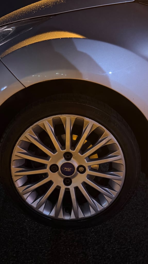 Ford, FIESTA, Hatchback, 2011, Manual, 1388 (cc), 5 doors