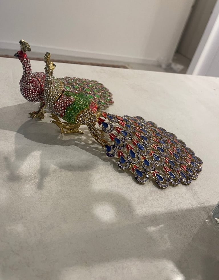 peacock ring holders/decoration
