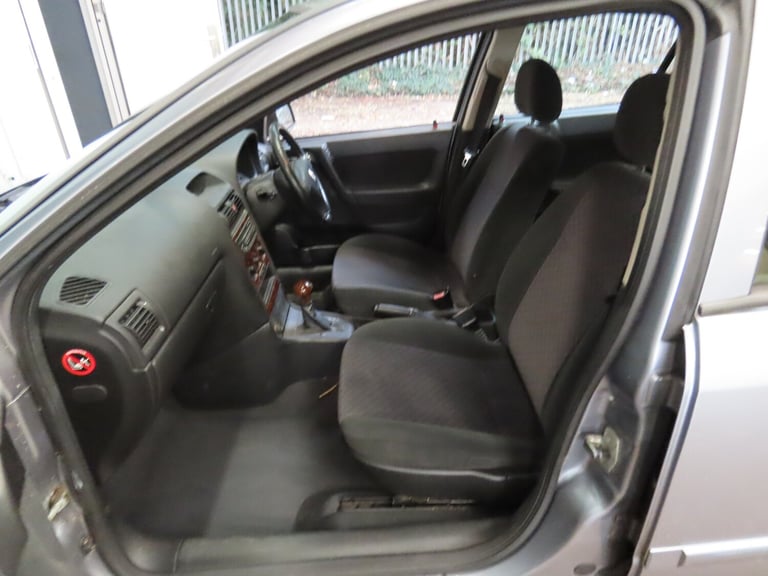 2004 Vauxhall Astra 1.6i 16v Elegance Hatchback 5dr Petrol Automatic (185 g/km
