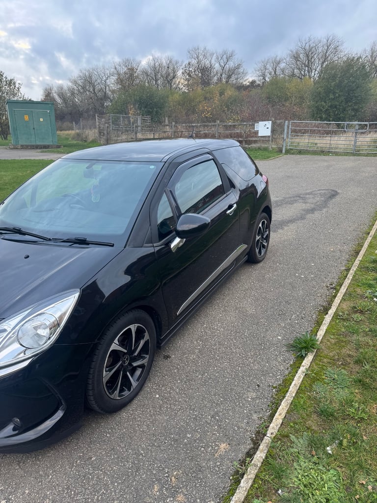 DS, DS 3, Hatchback, 2016, Manual, 1560 (cc), 3 doors