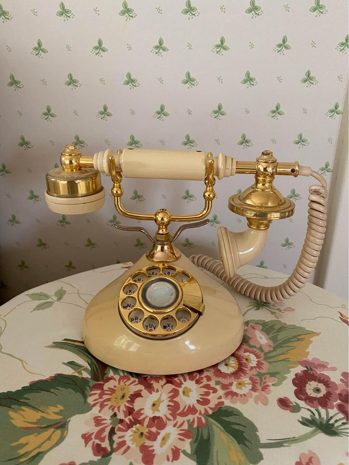French pillow talk cream vintage retro telephone phone fully working