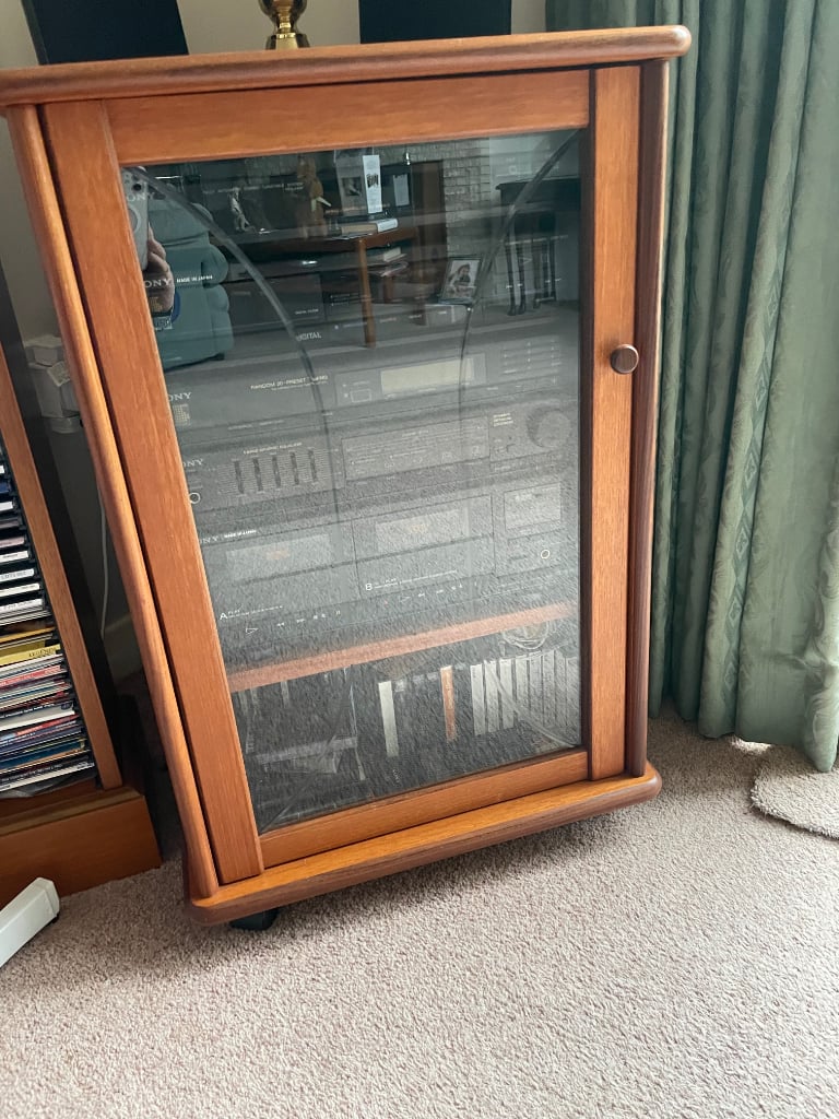 Reduced - G Plan Hi Fi Cabinet with Glass fronted door