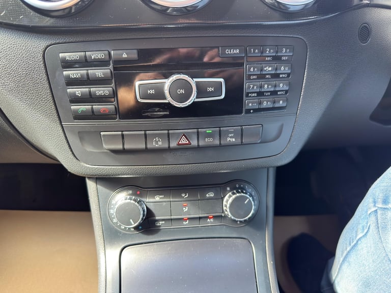 2012 Mercedes-Benz B-Class 1.6 B180 BLUEFFICIENCY MPV Petrol Automatic