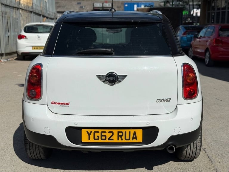 2012 MINI Countryman 16 Cooper 5dr Auto HATCHBACK Petrol Automatic