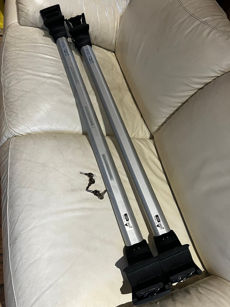 Genuine Porsche Macan Roof Rails Cross Member Set  -m