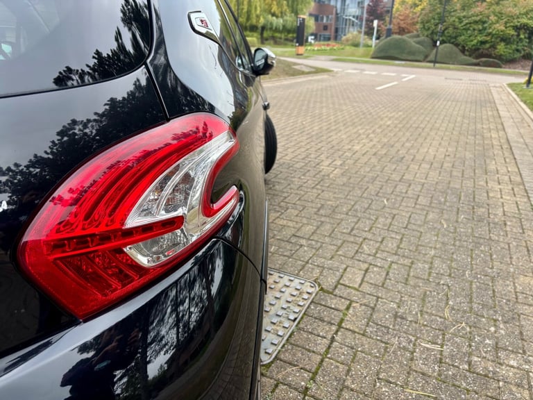 2016 Peugeot 208 1.6 THP GTi 3dr HATCHBACK Petrol Manual