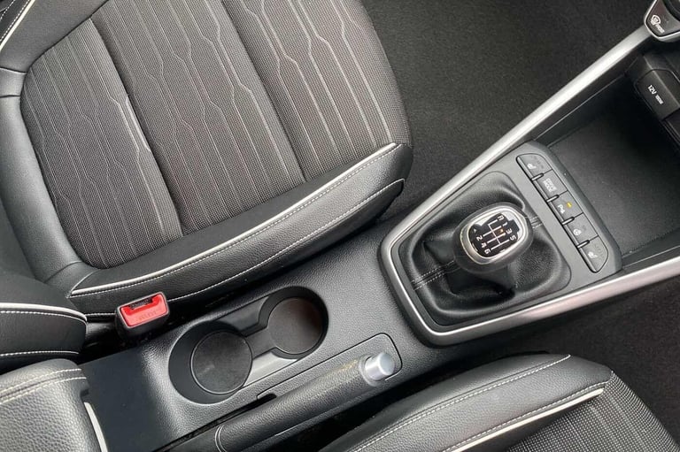 2022 Kia Stonic 1.0T GDi 48V GT-Line S 5dr HATCHBACK Petrol/Electric Hybrid Manual