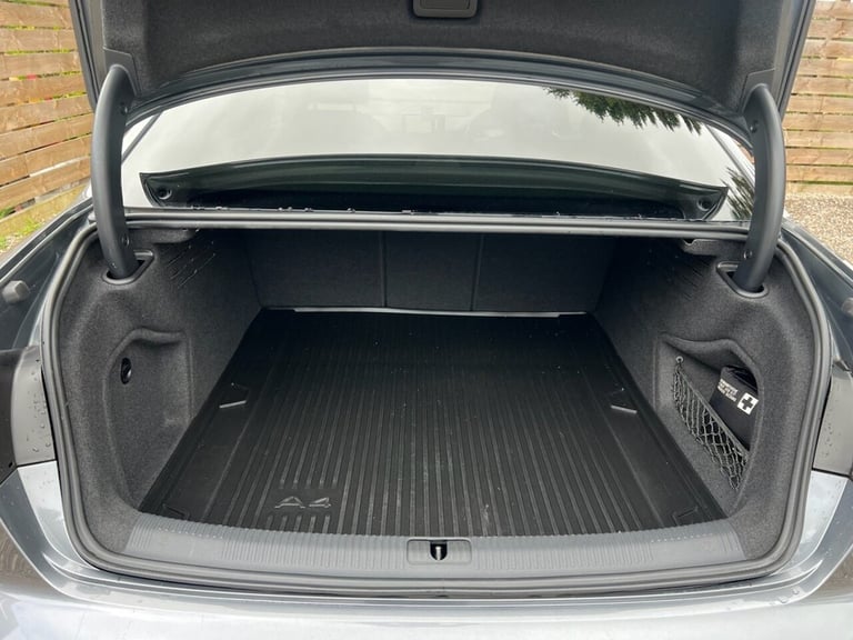 2019 19 AUDI A4 2.0 TDI 40 BLACK EDITION SALOON 4DR DIESEL S TRONIC EURO 6 (S/S)
