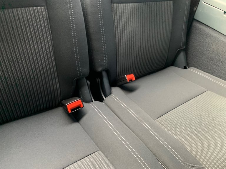 Ford, GRAND C-MAX, MPV, 2014, Manual, 1560 (cc), 5 doors, 7 Seats