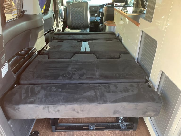 Toyota VELLFIRE By Wellhouse