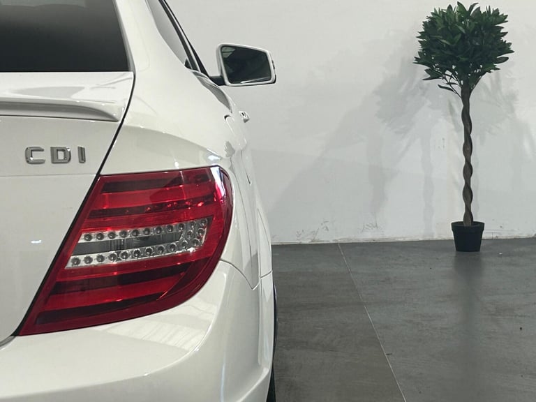 2014 Mercedes-Benz C-Class 2.1 C220 CDI AMG Sport Edition G-Tronic+ Euro 5 (s/s) 2dr COUPE Diesel...