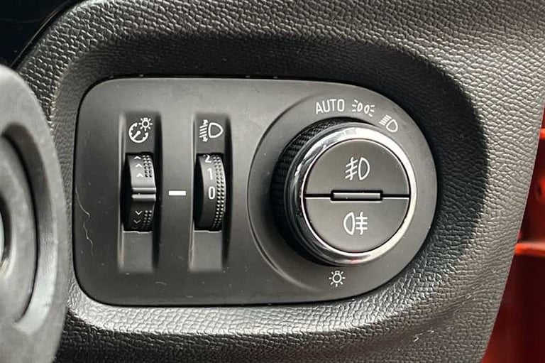 2021 Vauxhall Corsa 1.2 Griffin Edition Hatchback 5dr Petrol Manual Euro 6 (75 ps) Hatchback Petr...