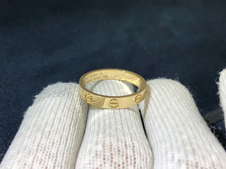Ring for Sale in Huddersfield West Yorkshire Men s Women s Jewellery Gumtree
