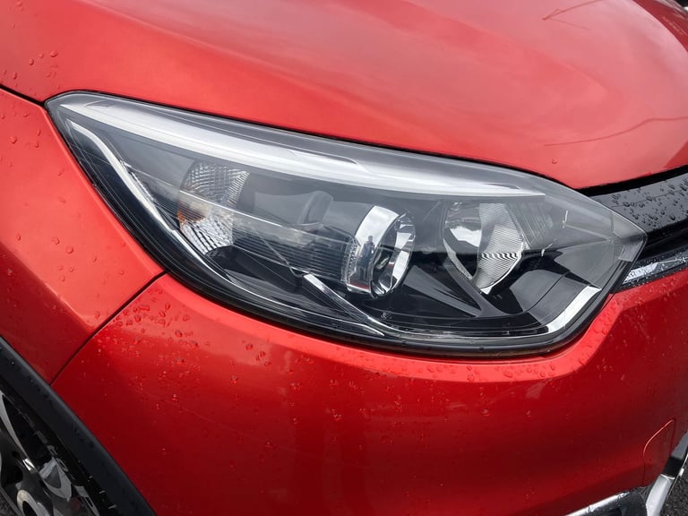 2016 Renault Captur 1.5 dCi 90 Signature Nav 5dr Hatchback DIESEL Manual