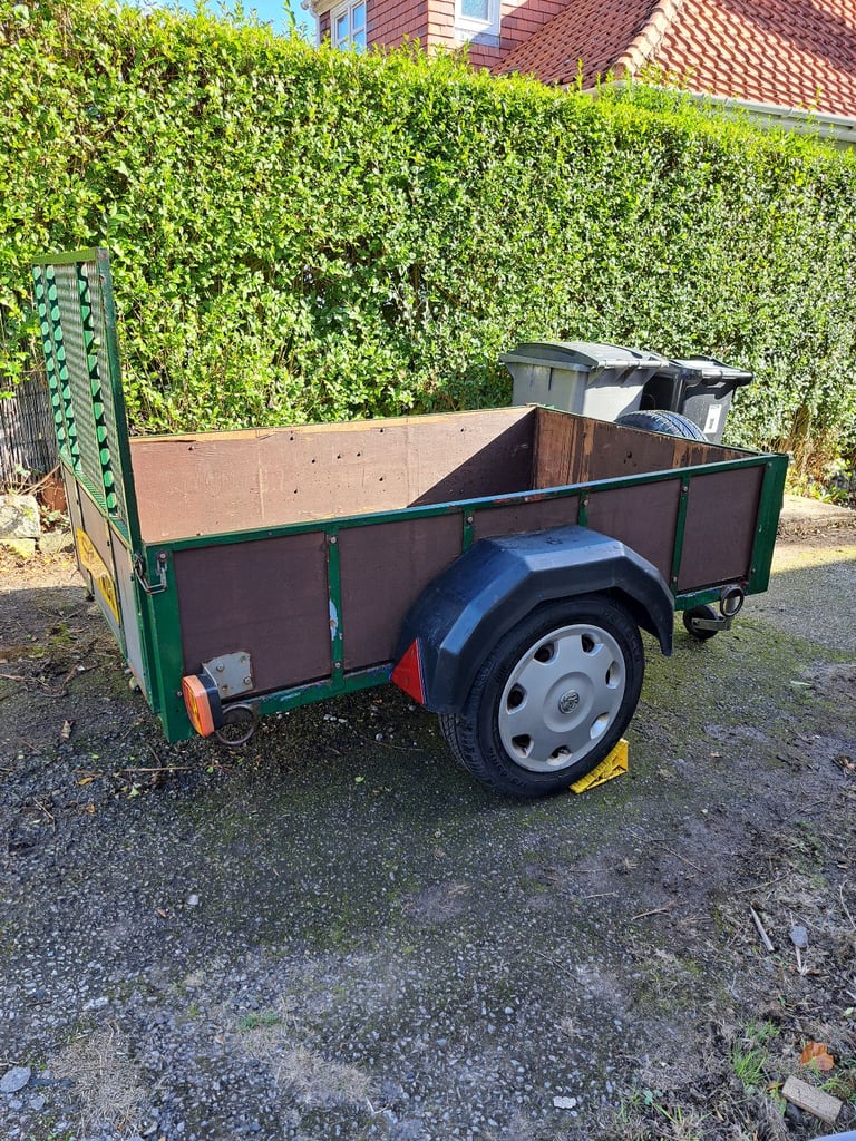 Car trailer