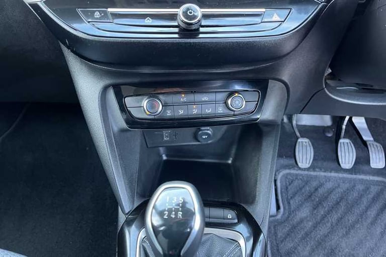 2023 Vauxhall Corsa 1.2i (75 PS) Design 5 Door Petrol Hatchback Hatchback Petrol Manual