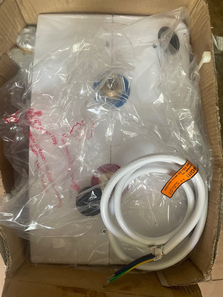 HYCO HANDYFLOW OVERSINK HF05lmBRAND NEW IN BOX