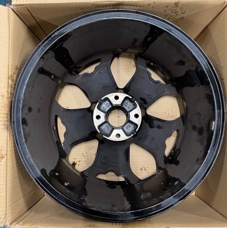 Genuine Citroen DS3 Alloy Wheel Bellone 17" Black