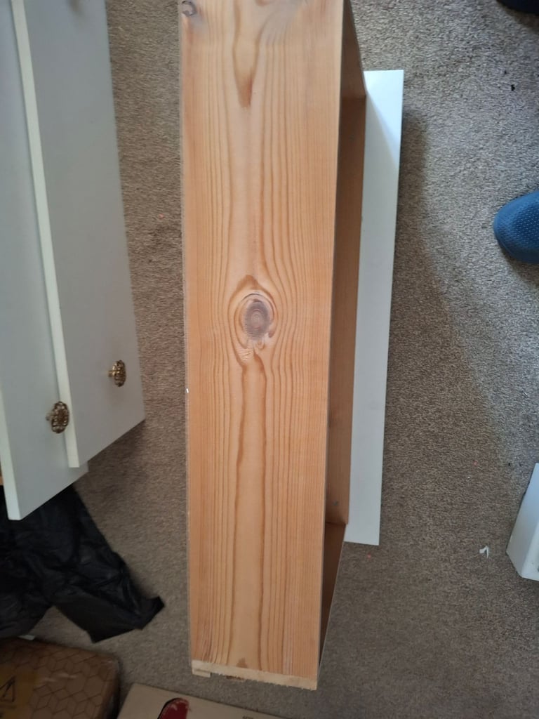 Drawers x4