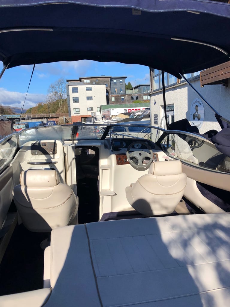 Regal 1950 LSC cuddy sportsboat speedboat 