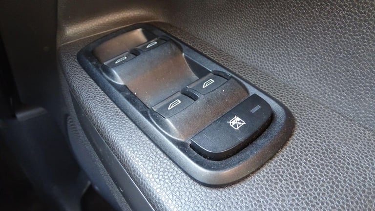 FORD ECOSPORT 1.5 Zetec 2015