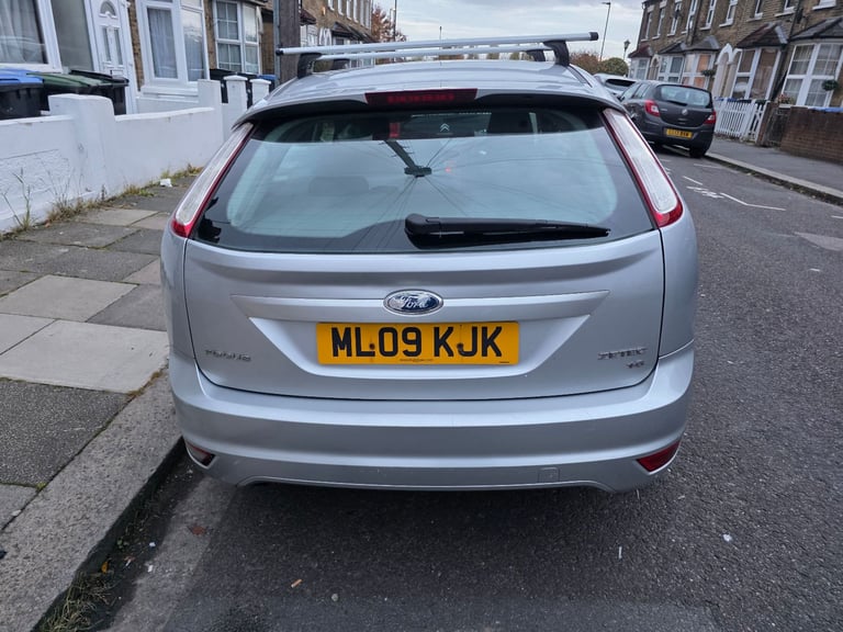 Ford, FOCUS, Hatchback, 2009, Manual, 1596 (cc), 5 doors