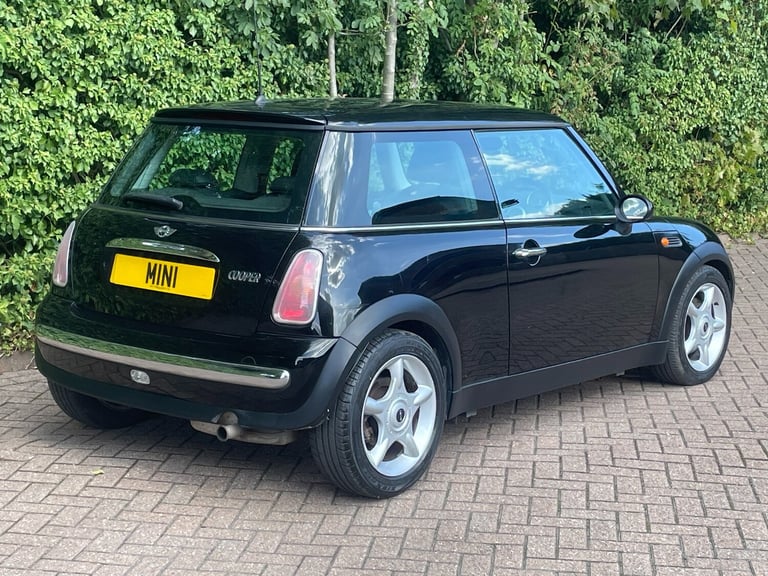 2002 MINI Hatch 1.6 Cooper 3dr Auto HATCHBACK Petrol Automatic