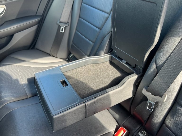 2015 Mercedes-Benz C Class 2.1 C220 BlueTEC Sport Estate 5dr Diesel G-Tronic+ Euro 6 (s/s) (170 p...