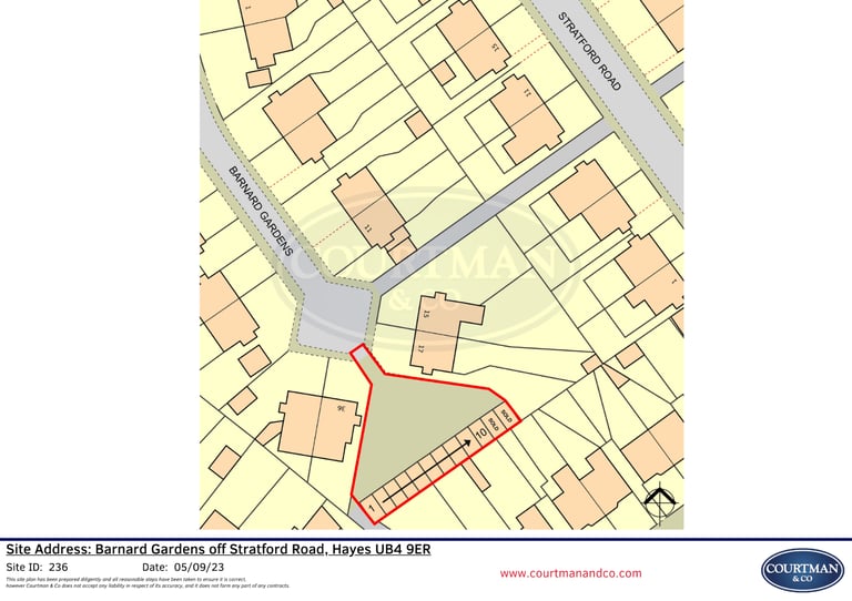 Garage/Parking/Storage to rent: Barnard Gardens off Stratford Road, Hayes UB4 9ER