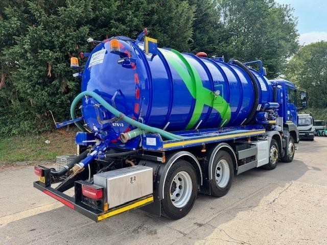 2018 18 MAN TGS 32.420 E6 8x4 Whale 4000gln stainless steel vacuum tanker