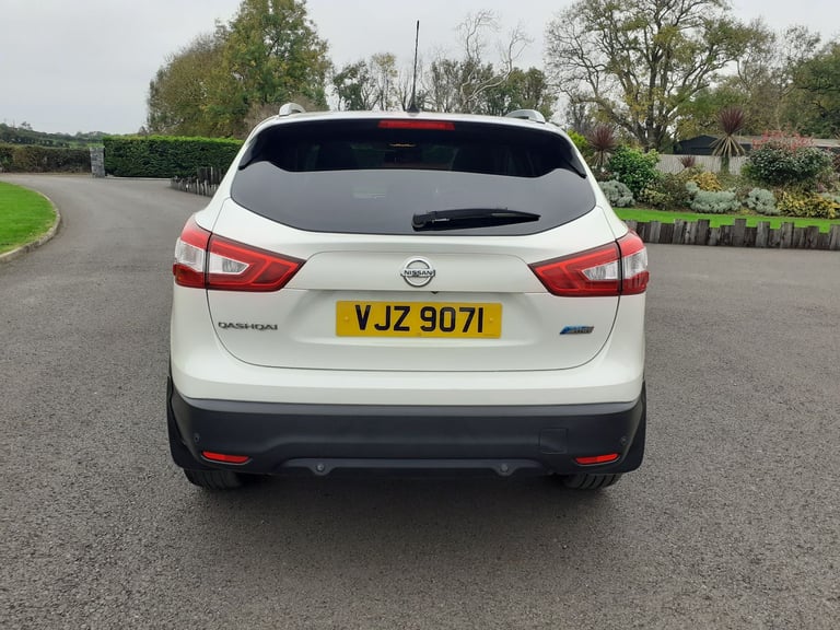 2014 QASHQAI TEKNO 1.6 DIESEL DCi * AUTOMATIC *