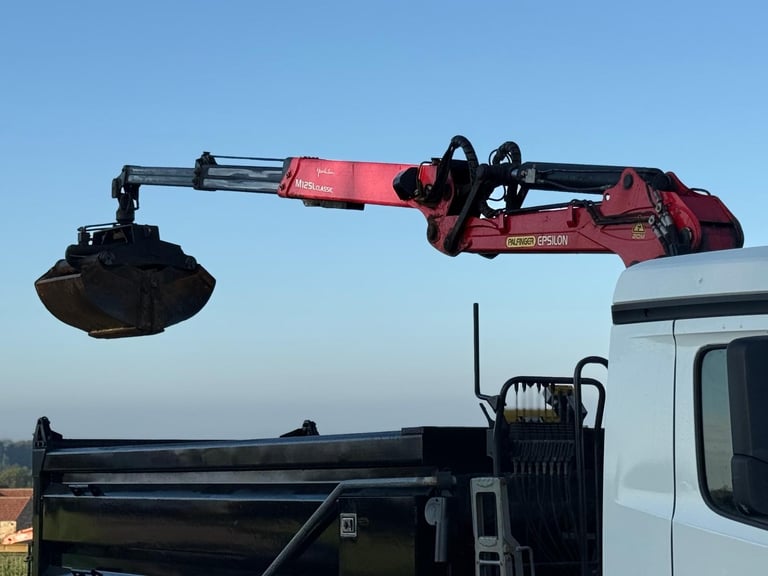 Mercedes-Benz Arocs Tipper Grab Lorry 2019 ( 69 ) Palfinger Epsilon Crane