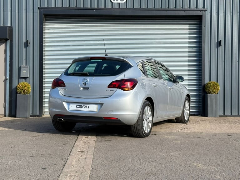 2011 Vauxhall Astra 2.0 CDTi 16V Elite 5dr Auto HATCHBACK Diesel Automatic