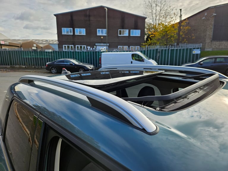 2023 MINI COUNTRYMAN 1.5 Cooper Classic Auto Comfort/Nav+ Pack Damaged Salvage