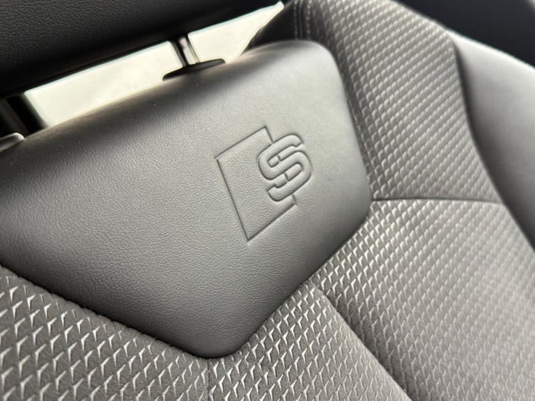  Audi Q3 2.0 TFSI 40 Vorsprung SUV 5dr Petrol S Tronic quattro Euro 6 (s/s) (190 ps) Petrol Autom...