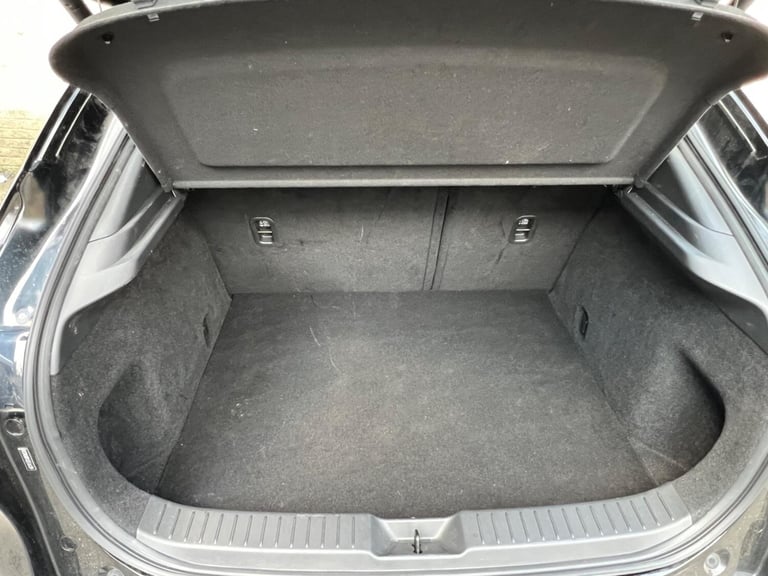 2025 Mazda CX-30 2.5 e-SKYACTIV G MHEV Exclusive-Line Euro 6 (s/s) 5dr HATCHBACK Petrol Manual