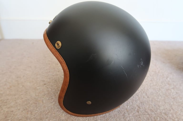 Hedon Hedonist Open Face Motorcycle Helmet with Detachable Clear Visor Size Medium