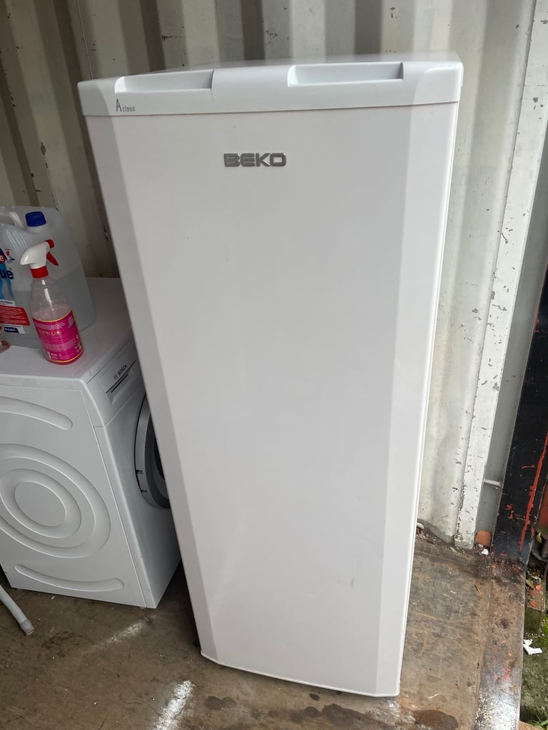 Tall freezer beko not needed anymore working great condition or delivery 