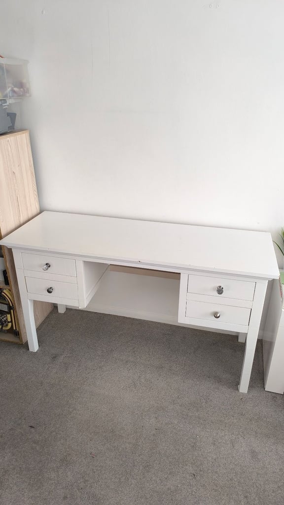 image for 4 drawer desk