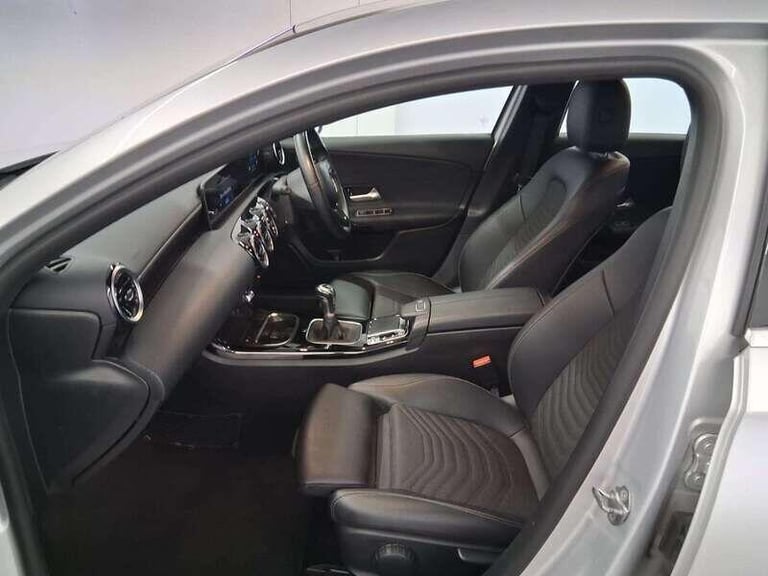2019 Mercedes-Benz A-Class 1.3 A180 SE (Executive) 5dr HATCHBACK Petrol Manual