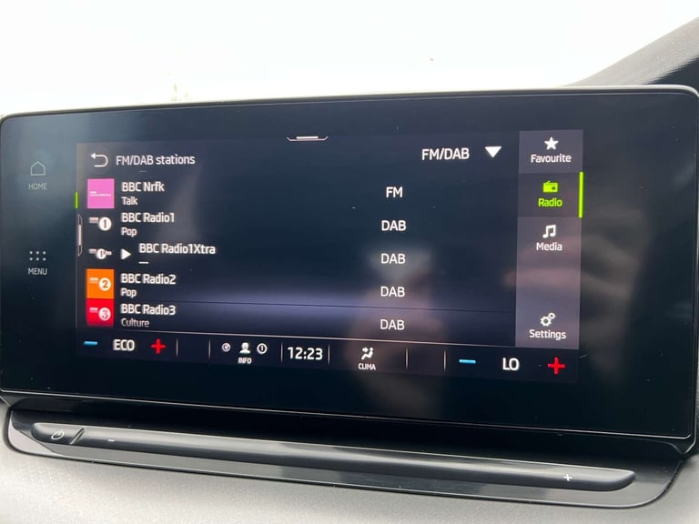 2022 Skoda Octavia 1.4 TSI iV 13kWh SE Technology DSG Euro 6 (s/s) 5dr Estate Hybrid Automatic