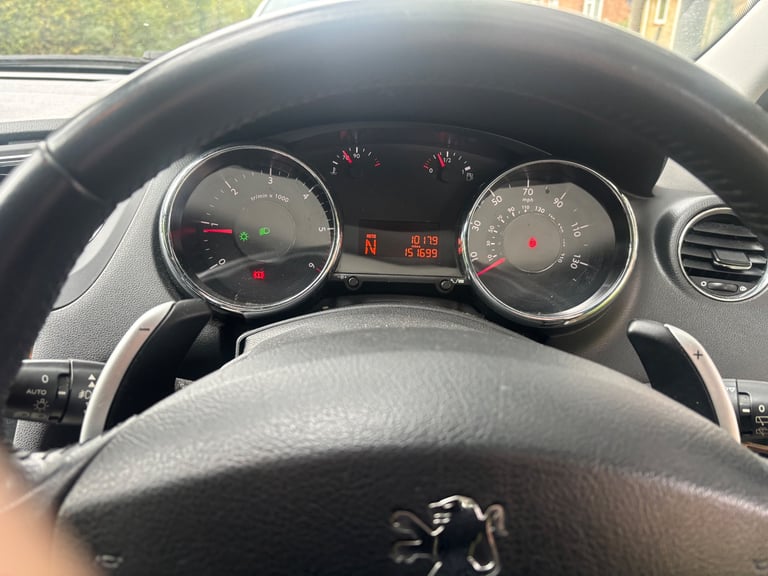Peugeot, 5008, MPV, 2010, Semi-Auto, 1560 (cc), 5 doors