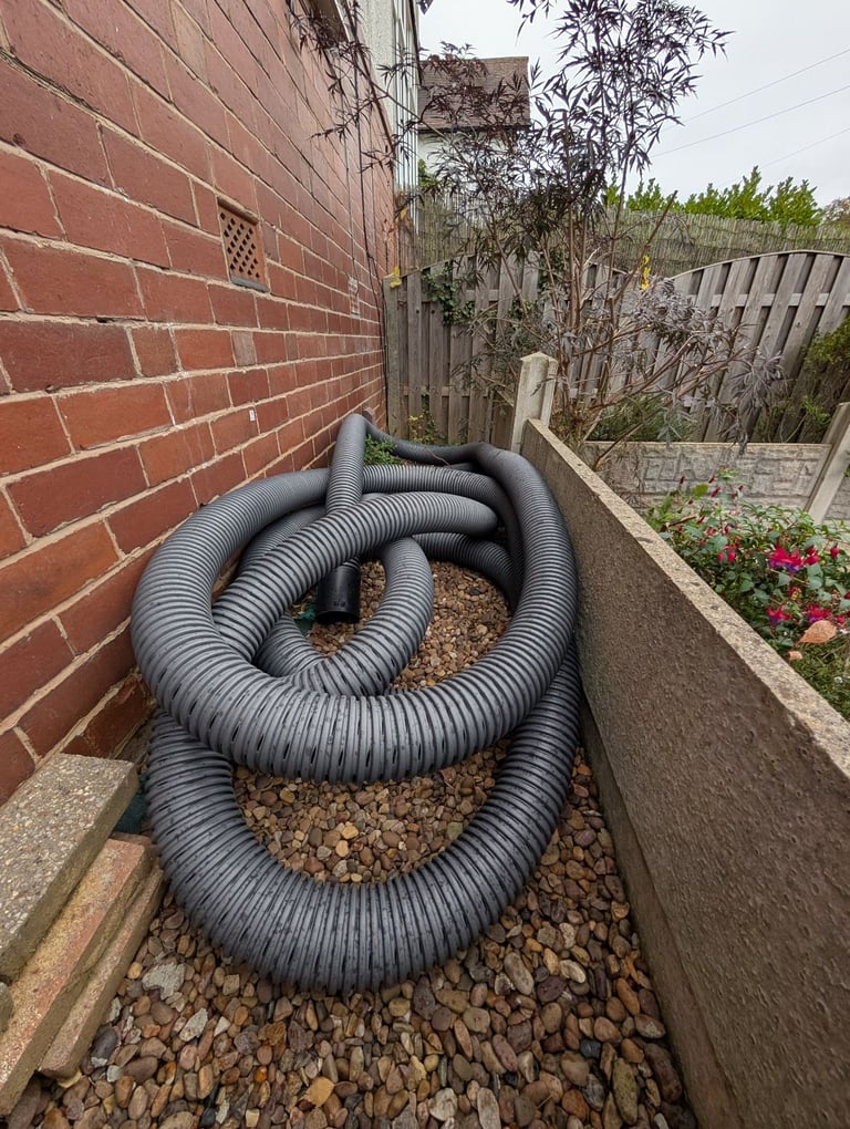 Perforated land drainage pipe - 100mm x 13m